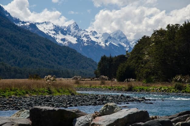 New Zealand Travel Guide from India: Hobbiton, Queenstown, Milford Sound and the Perfect 10–12 Day Route